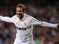 FB赛事直播-猛龙击溃山西队，德罗赞成为关键先生