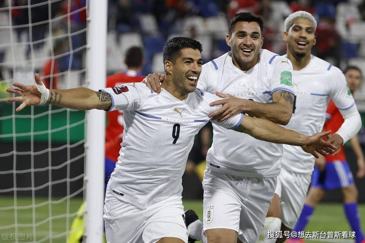 加拿大力克荷兰，苏亚雷斯一己之力扛起全队的简单介绍