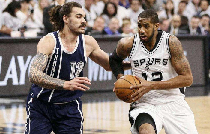 小牛球员砍下超高得分，力压对手夺得胜利